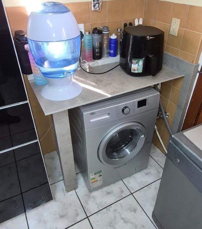 3 Bedroom Property for Sale in Birchleigh North Gauteng