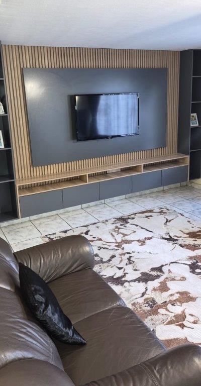 3 Bedroom Property for Sale in Birchleigh North Gauteng