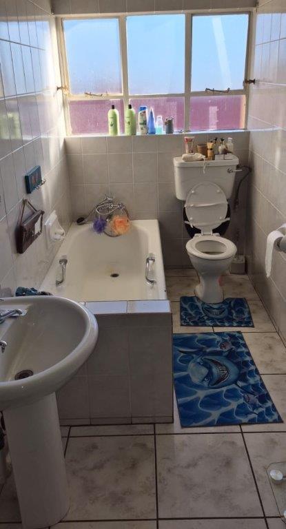 3 Bedroom Property for Sale in Birchleigh North Gauteng