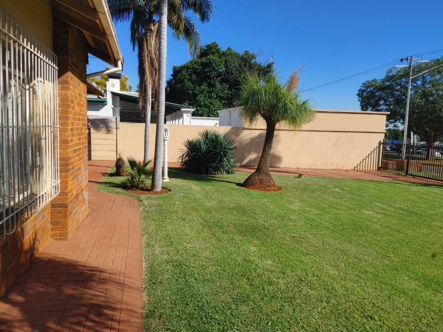 3 Bedroom Property for Sale in Sinoville Gauteng