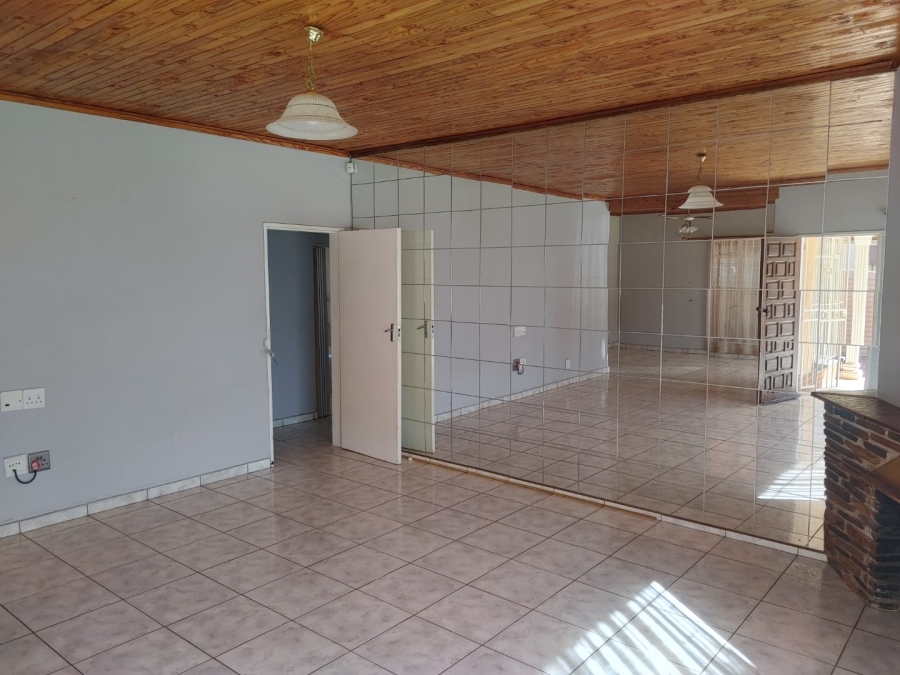 3 Bedroom Property for Sale in Sinoville Gauteng