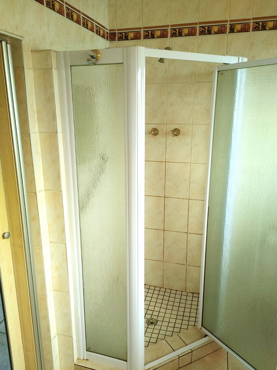 3 Bedroom Property for Sale in Sinoville Gauteng