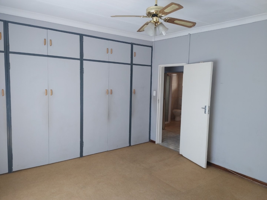 3 Bedroom Property for Sale in Sinoville Gauteng