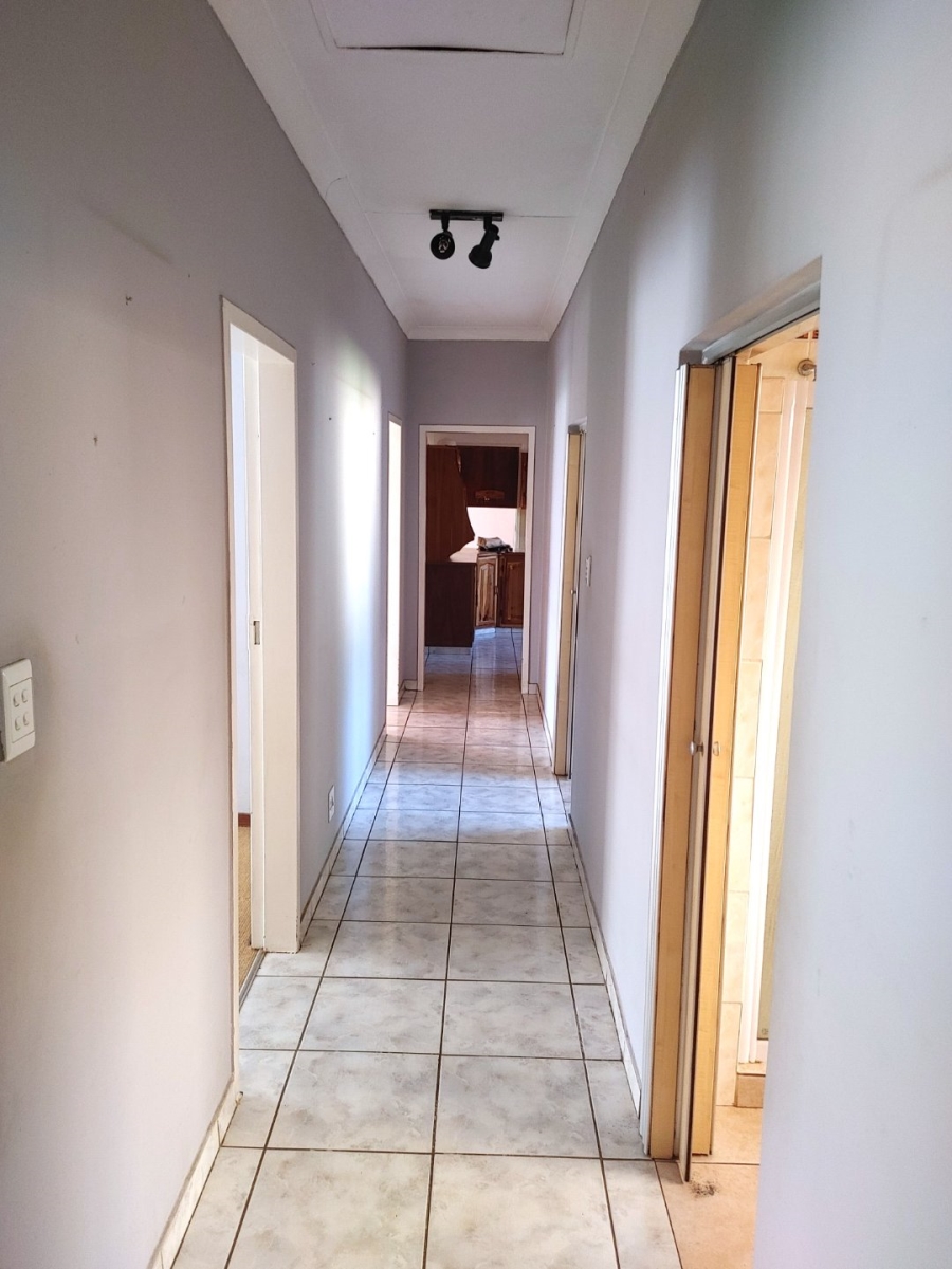 3 Bedroom Property for Sale in Sinoville Gauteng