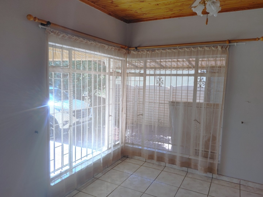 3 Bedroom Property for Sale in Sinoville Gauteng
