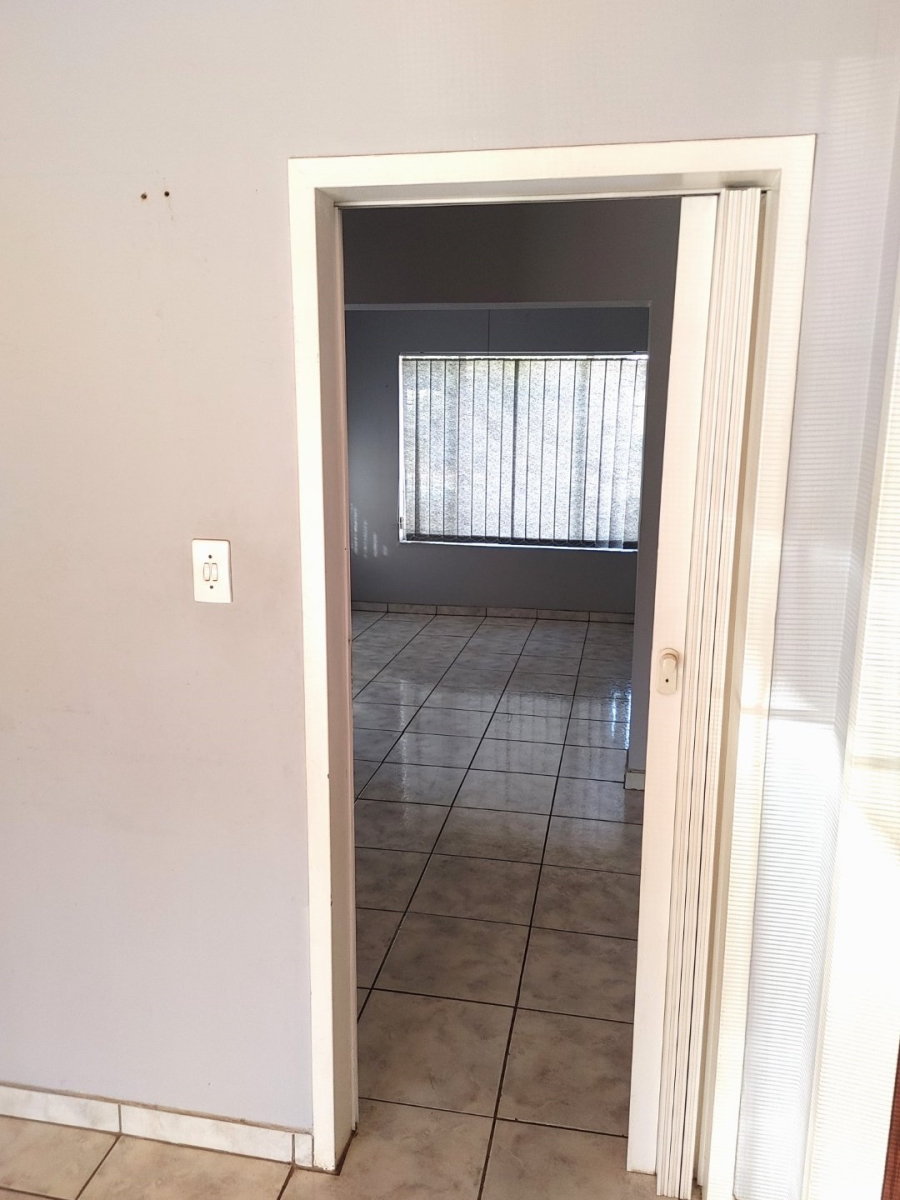 3 Bedroom Property for Sale in Sinoville Gauteng
