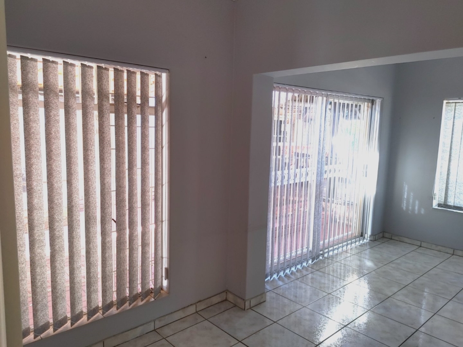 3 Bedroom Property for Sale in Sinoville Gauteng