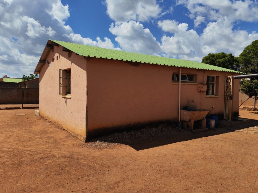 2 Bedroom Property for Sale in Soshanguve K Gauteng