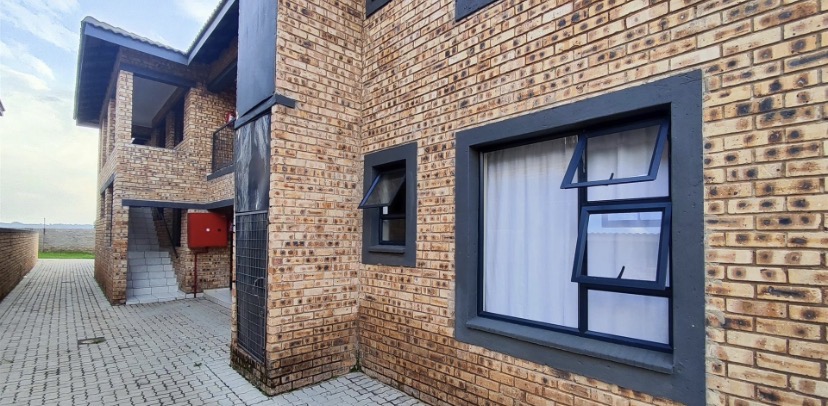 2 Bedroom Property for Sale in Rynfield A H Gauteng