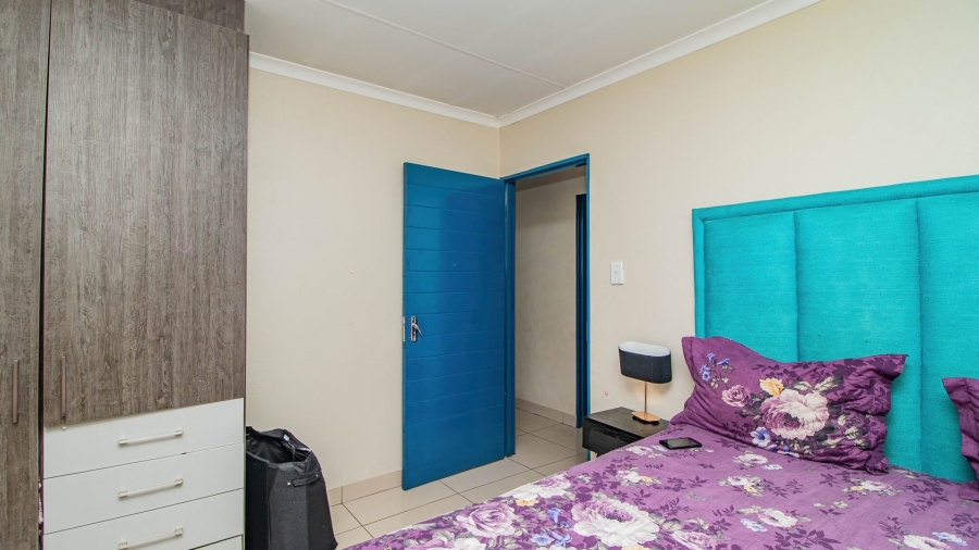 3 Bedroom Property for Sale in Clayville Gauteng