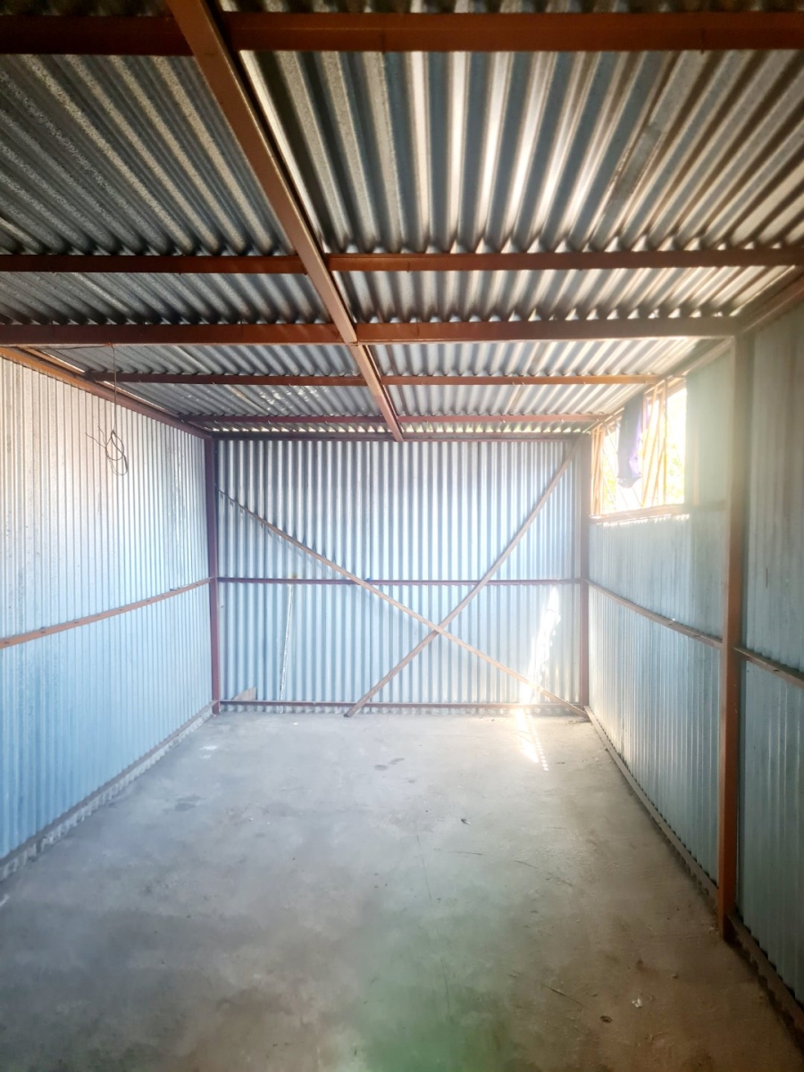 To Let 3 Bedroom Property for Rent in Sharpeville Gauteng
