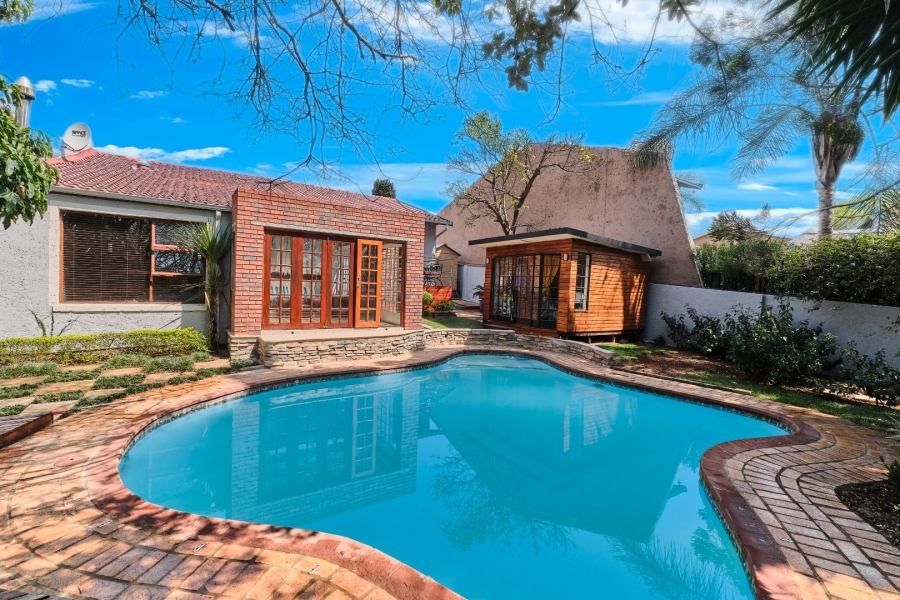 To Let 3 Bedroom Property for Rent in President Ridge Gauteng