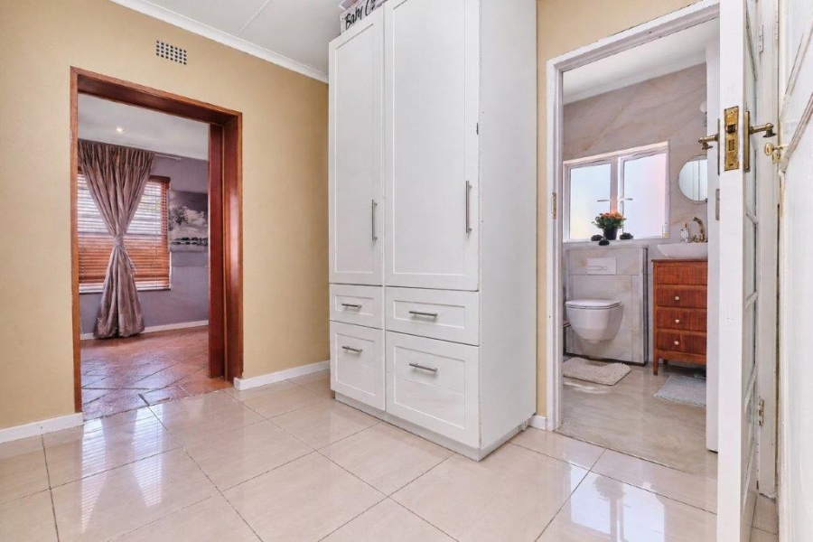 To Let 3 Bedroom Property for Rent in President Ridge Gauteng