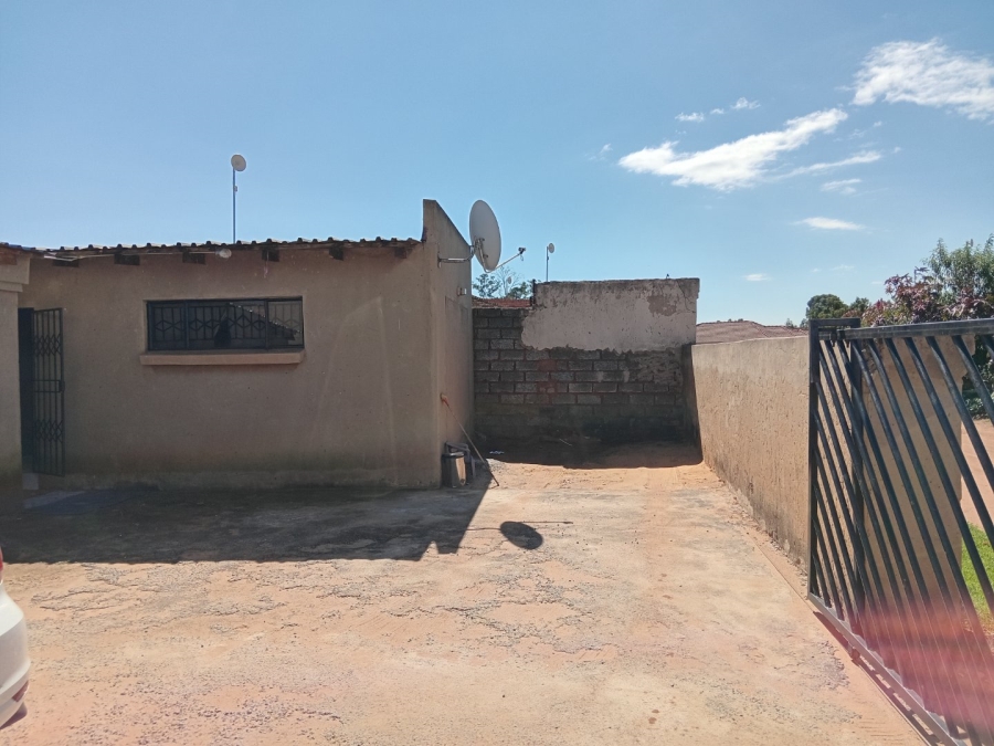 1 Bedroom Property for Sale in Vosloorus Ext 20 Gauteng