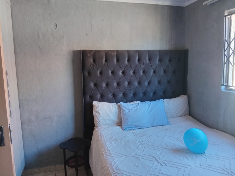 1 Bedroom Property for Sale in Vosloorus Ext 20 Gauteng