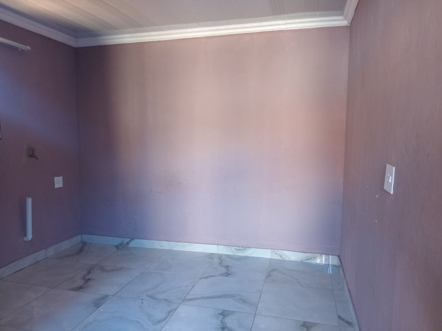 1 Bedroom Property for Sale in Vosloorus Ext 20 Gauteng