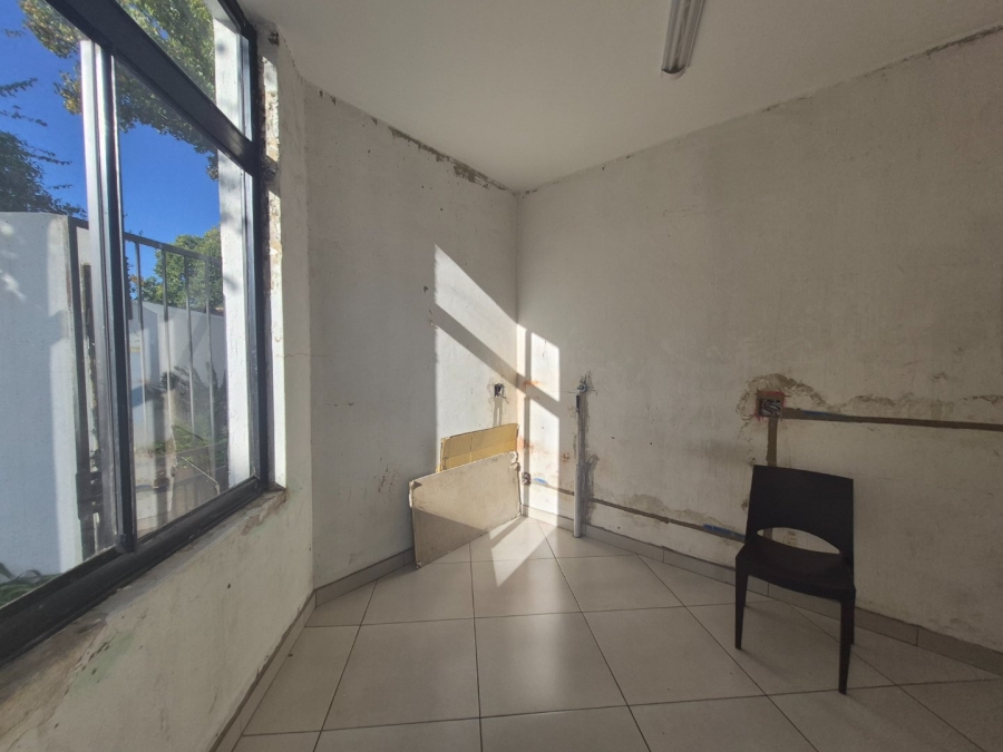 To Let Commercial Property for Rent in Edenburg Gauteng