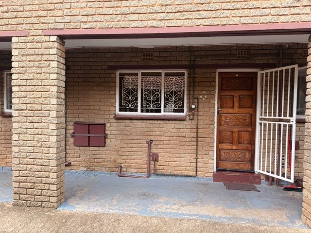 2 Bedroom Property for Sale in Princess A H Gauteng