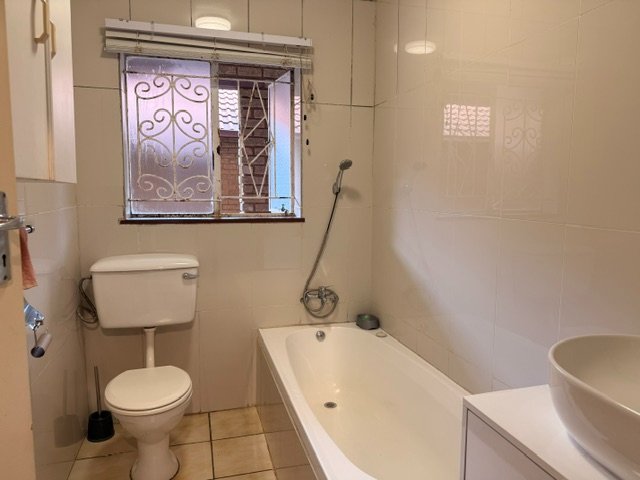 2 Bedroom Property for Sale in Princess A H Gauteng