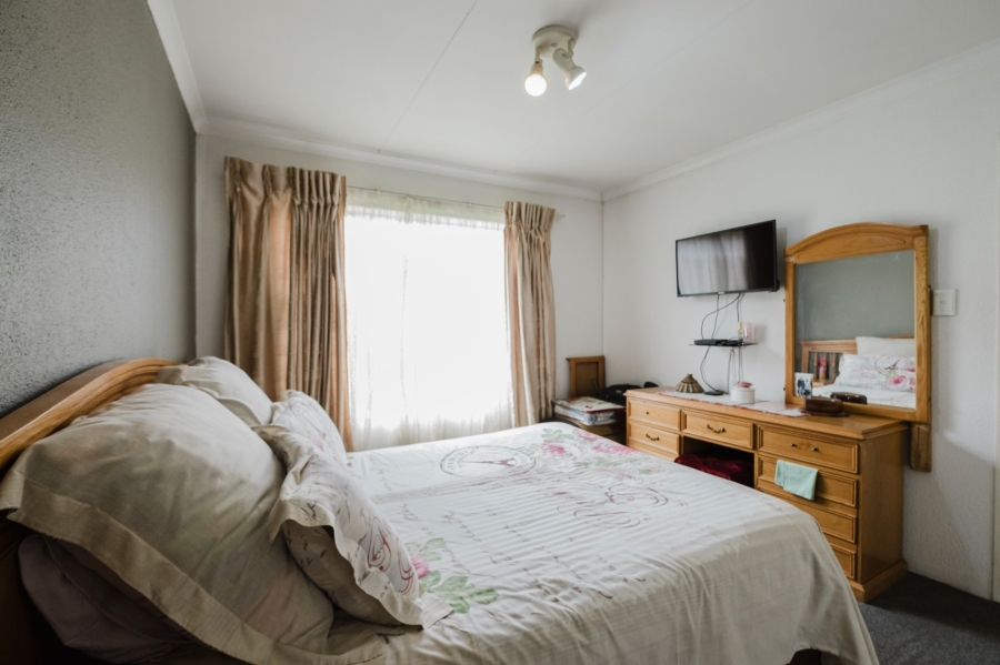 3 Bedroom Property for Sale in Liefde en Vrede Gauteng