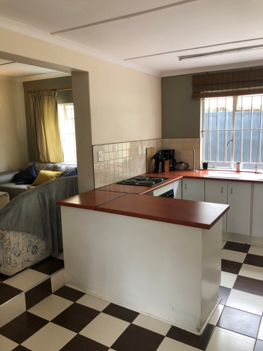 1 Bedroom Property for Sale in Highlands North Gauteng