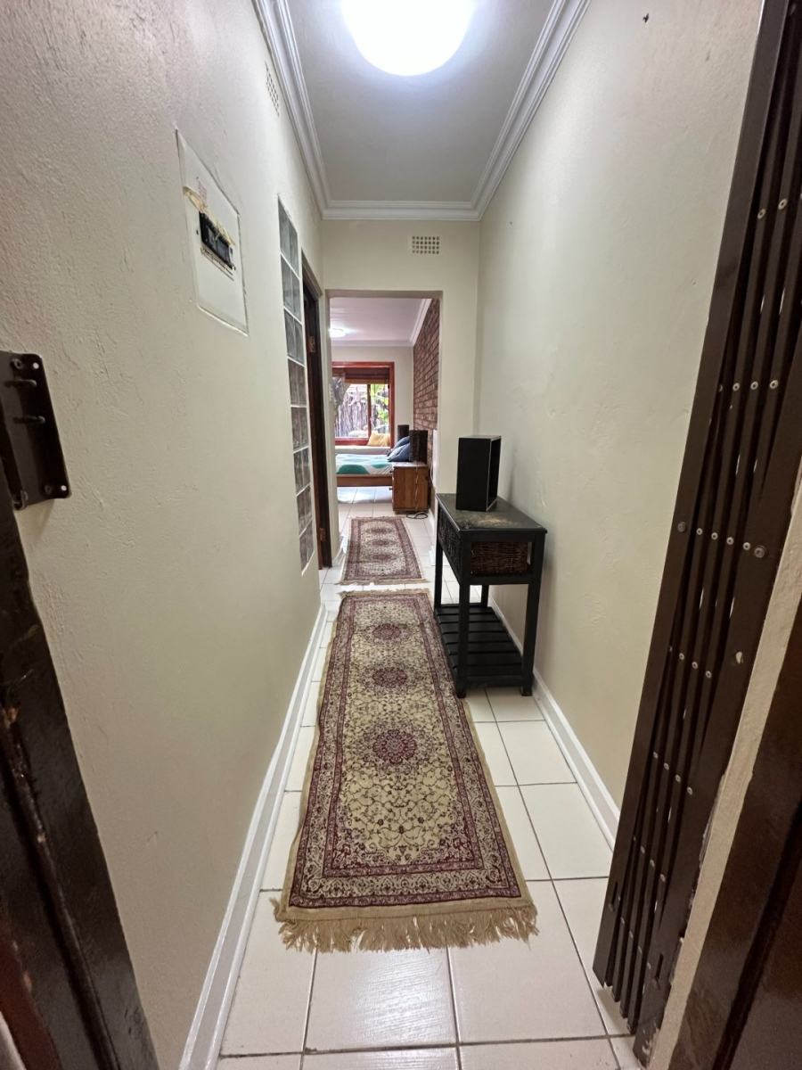 1 Bedroom Property for Sale in Highlands North Gauteng