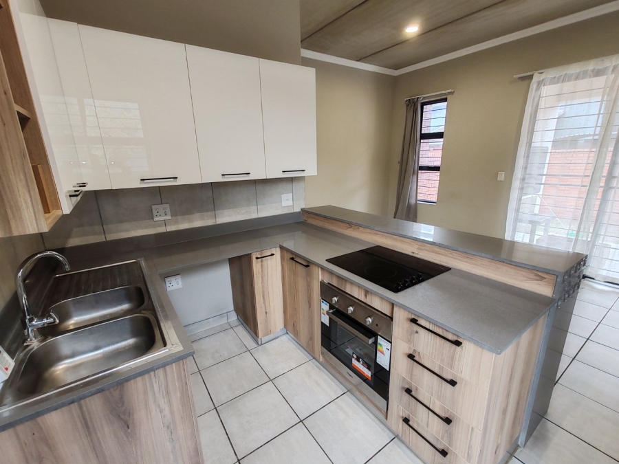 2 Bedroom Property for Sale in Montana Gauteng