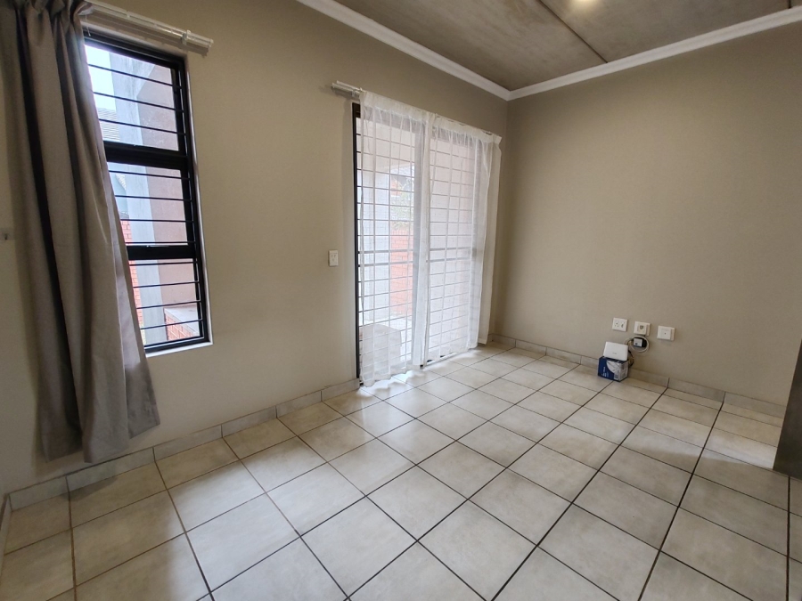 2 Bedroom Property for Sale in Montana Gauteng