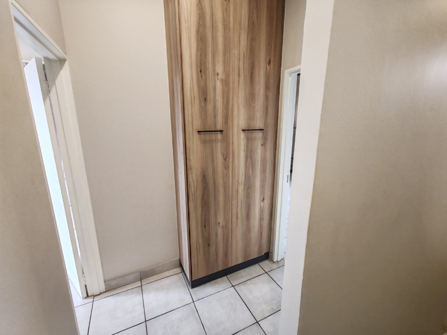 2 Bedroom Property for Sale in Montana Gauteng