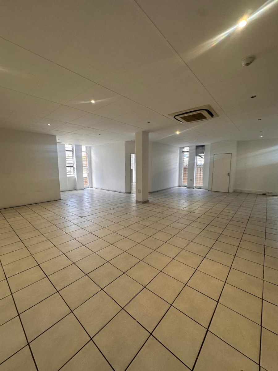 To Let Commercial Property for Rent in St Andrews Gauteng