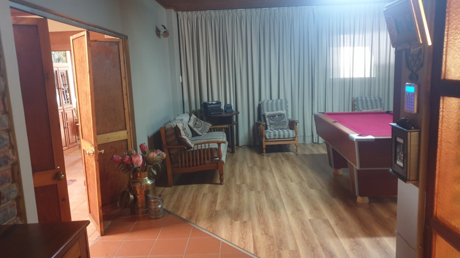 5 Bedroom Property for Sale in Eldoraigne Gauteng