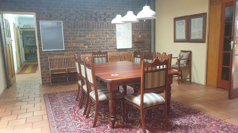 5 Bedroom Property for Sale in Eldoraigne Gauteng