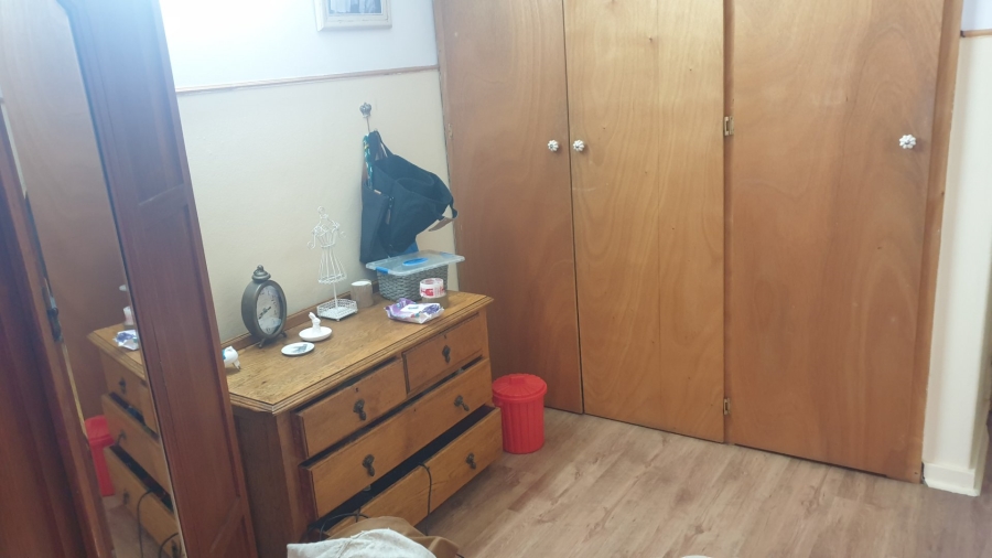 5 Bedroom Property for Sale in Eldoraigne Gauteng