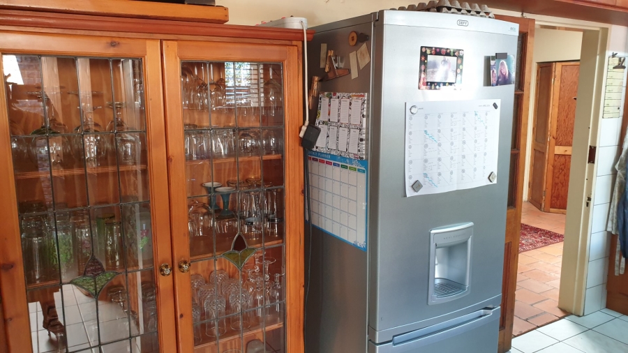 5 Bedroom Property for Sale in Eldoraigne Gauteng