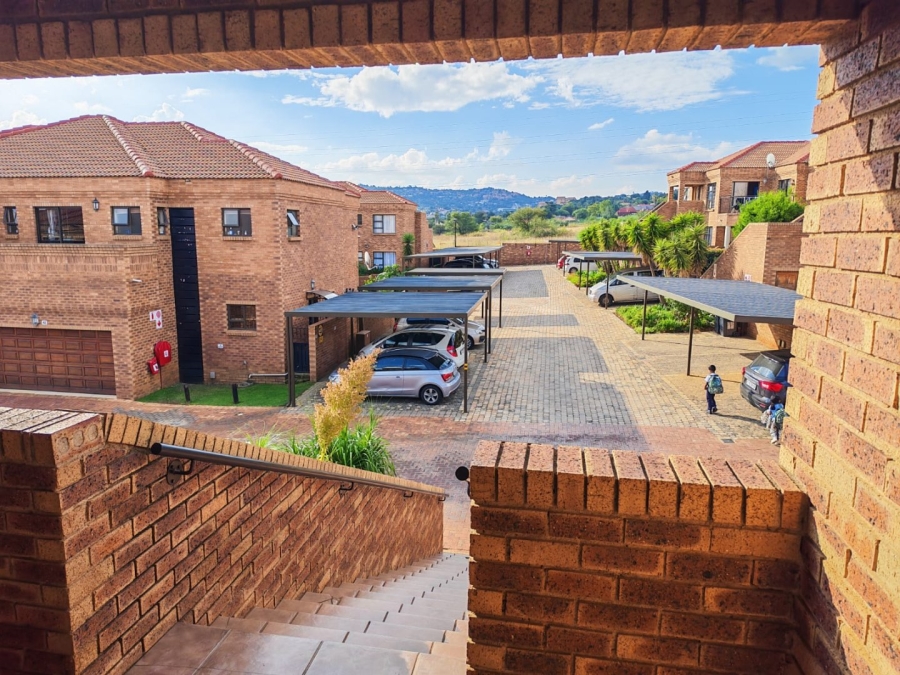 2 Bedroom Property for Sale in Liefde en Vrede Gauteng