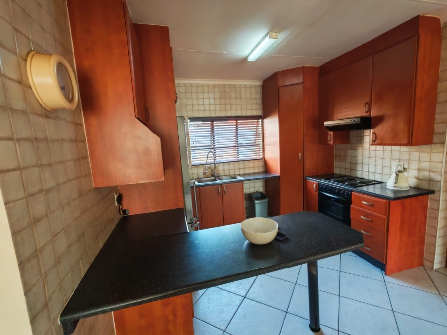 2 Bedroom Property for Sale in Liefde en Vrede Gauteng
