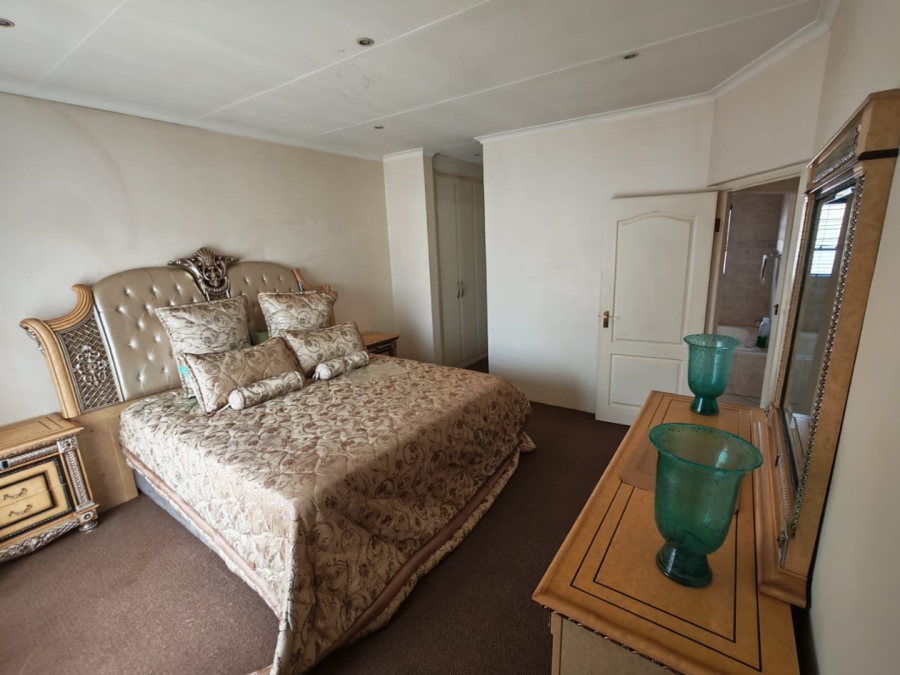 2 Bedroom Property for Sale in Liefde en Vrede Gauteng