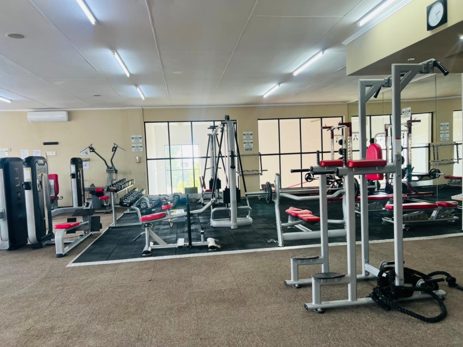 2 Bedroom Property for Sale in Greenstone Hill Gauteng