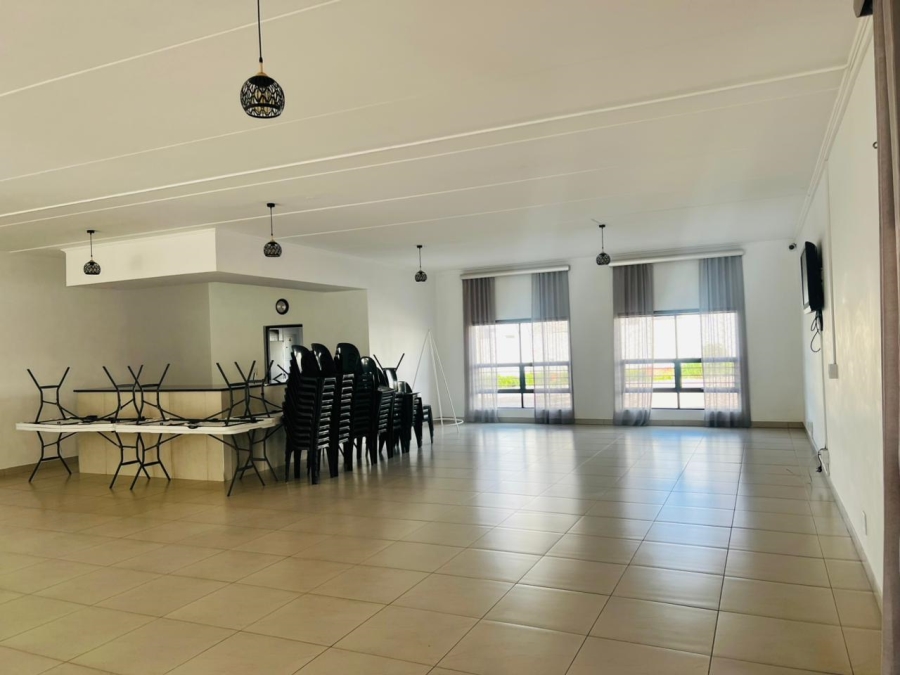 2 Bedroom Property for Sale in Greenstone Hill Gauteng