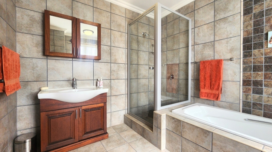 Commercial Property for Sale in Roodeplaat Gauteng