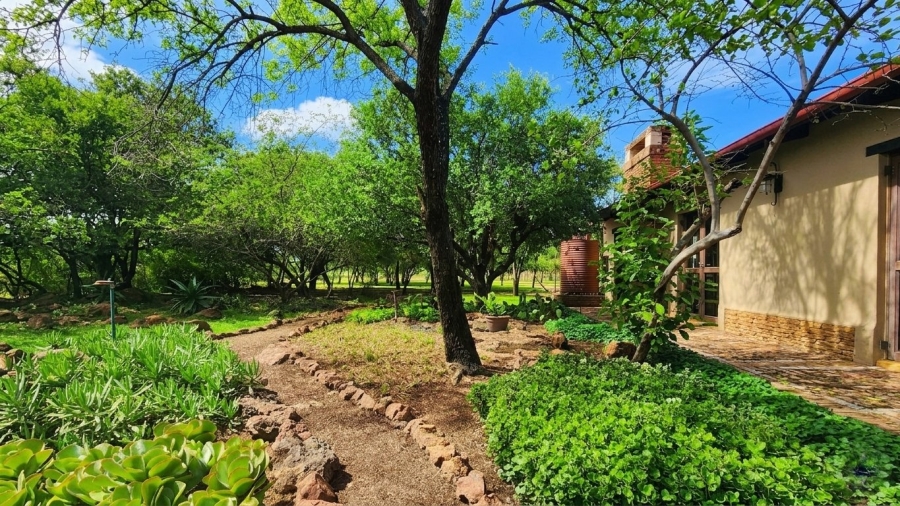 Commercial Property for Sale in Roodeplaat Gauteng