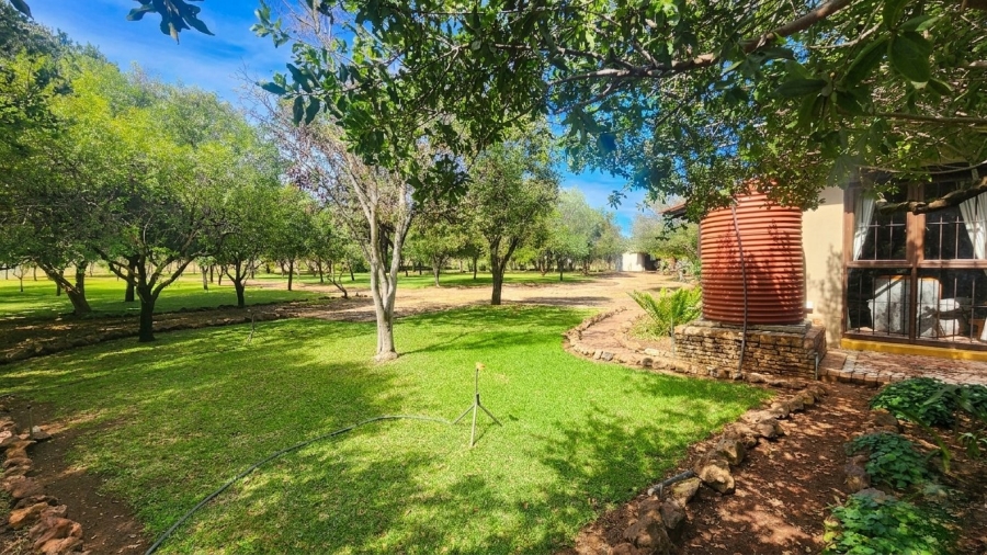 Commercial Property for Sale in Roodeplaat Gauteng