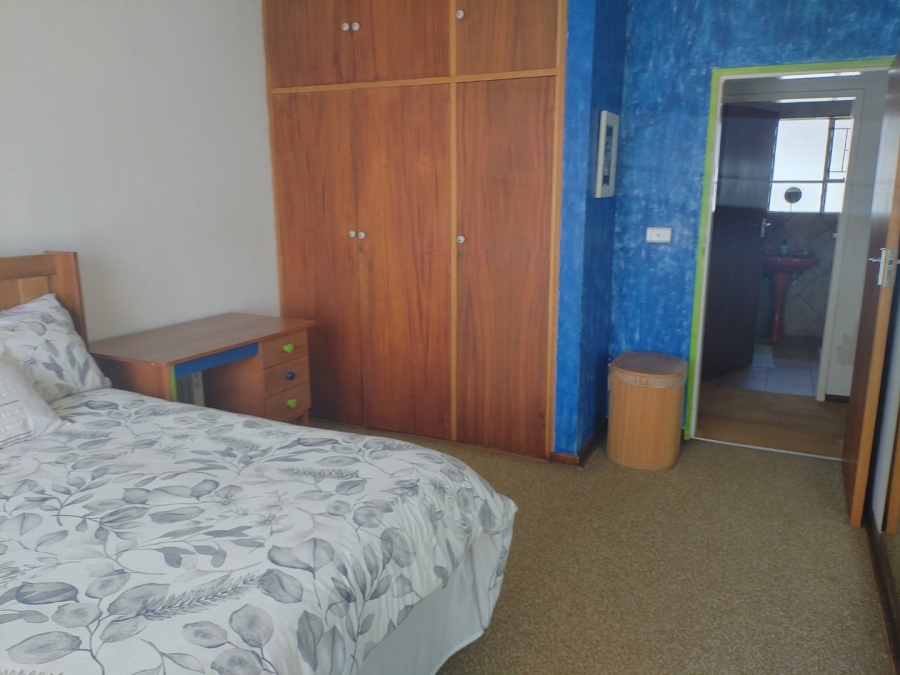 4 Bedroom Property for Sale in Petersfield Gauteng