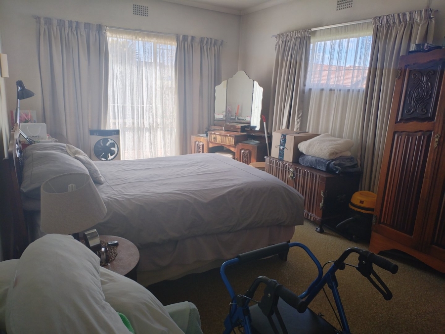 4 Bedroom Property for Sale in Petersfield Gauteng