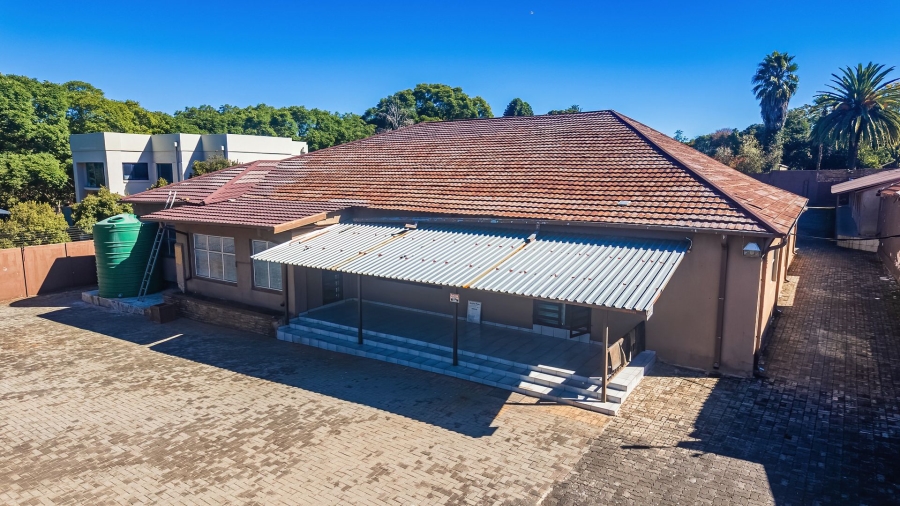 Commercial Property for Sale in Saxonwold Gauteng