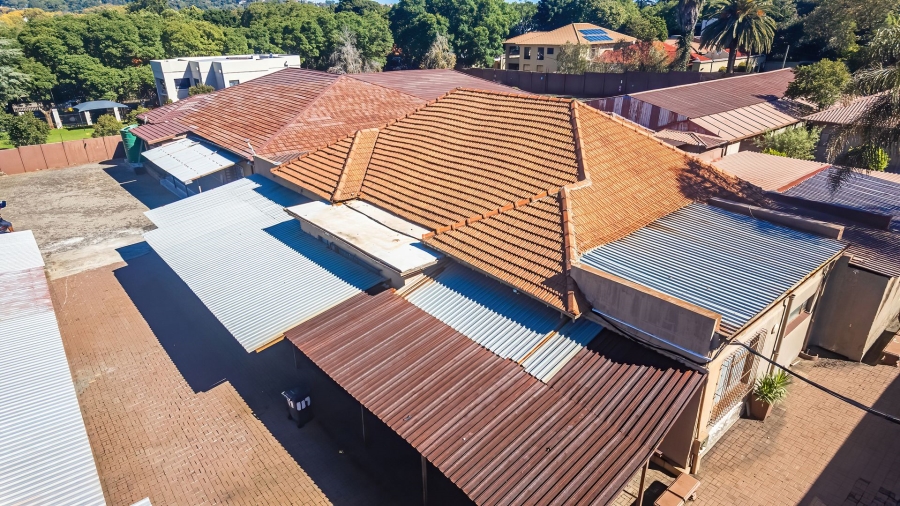 Commercial Property for Sale in Saxonwold Gauteng