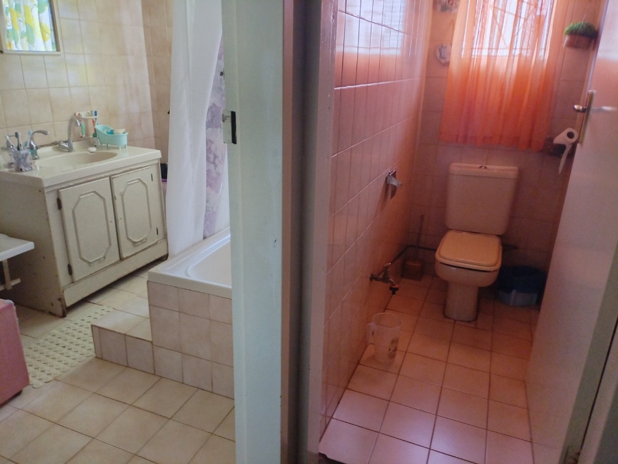 4 Bedroom Property for Sale in Petersfield Gauteng