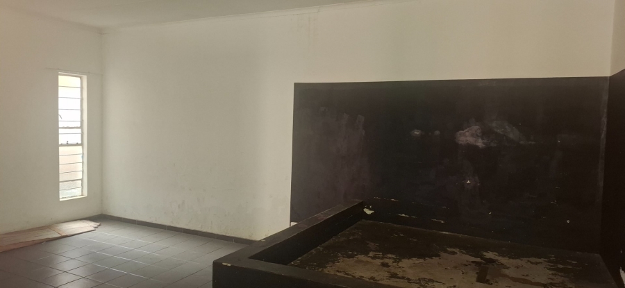 To Let Commercial Property for Rent in Benoni Central Gauteng