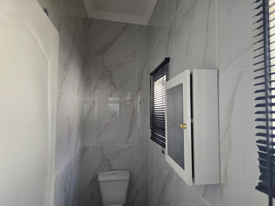 To Let 1 Bedroom Property for Rent in Plantation Gauteng