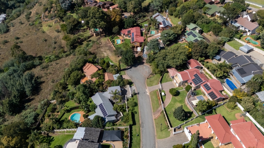 5 Bedroom Property for Sale in Roodekrans Gauteng